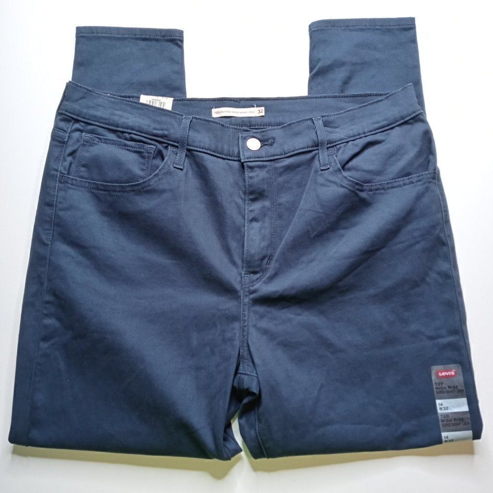 Levi's 720 High Rise Super Skinny Cropped Pant - Picture 3 of 5